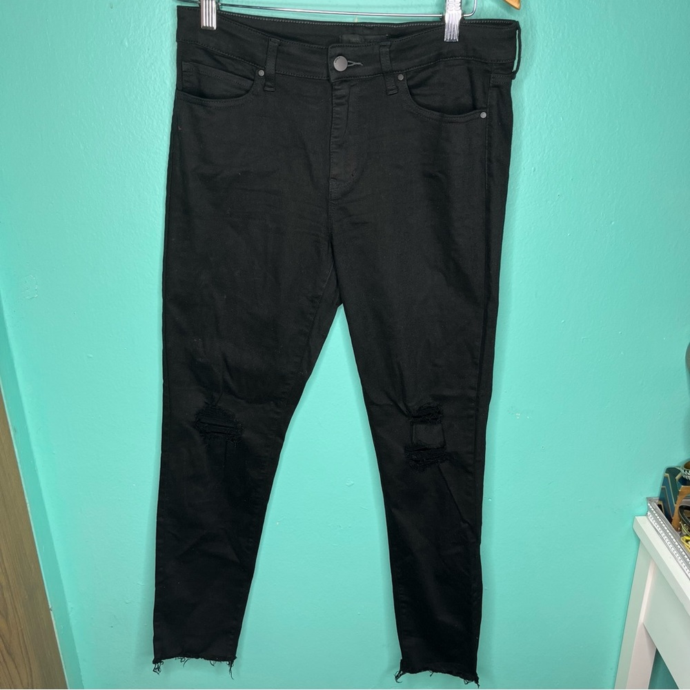 Uniqlo Black Ripped skinny Jeans - Picture 3 of 9